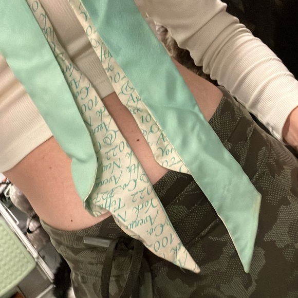 Tiffany & Co Signature Mint Green Scarf - Picture 3 of 8